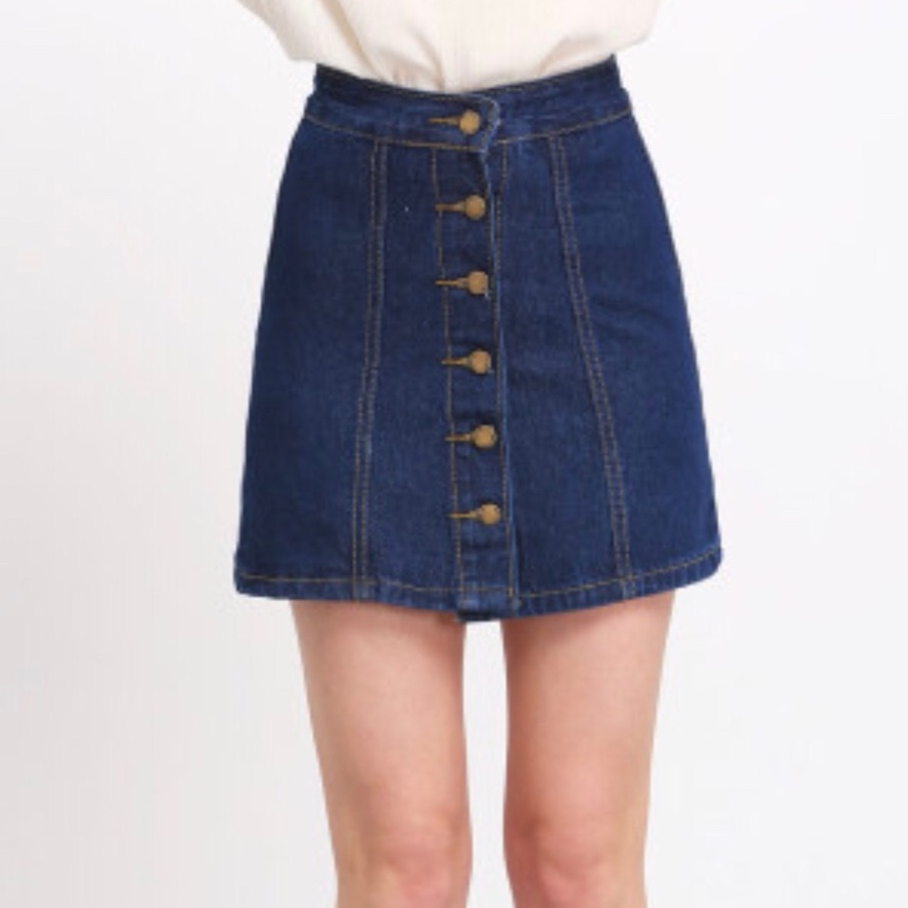 NWOT cute  denim skirt